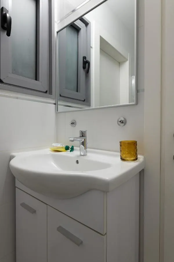 אילת Pool Side Luxury Suite At Royal Park-New Listing ישראל
